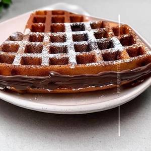 Hazelnut Paradise Waffle