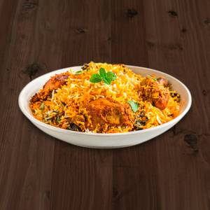 Spicy Hyderabadi Chicken Biryani