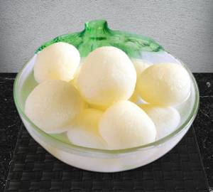 1Kg Rasgulla