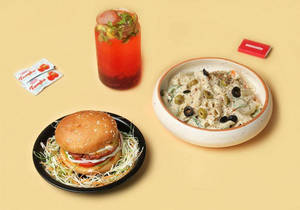 Burger & Pasta With Mocktail