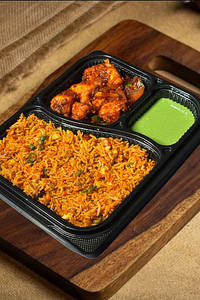 SCHEZWAN FRIED RICE + CHILLY PANNER