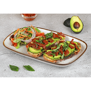 Avocado, pesto, sundried tomatoes