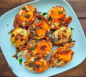 Boiled Egg Tadka (4 Eggs)