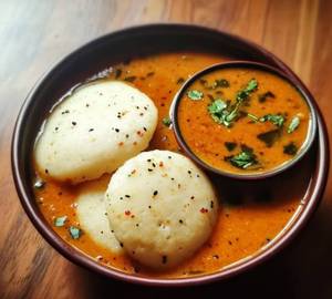 Idli [4] includes sambar chutneys