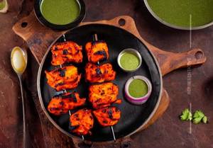 Lasooni Chicken Tikka (H)