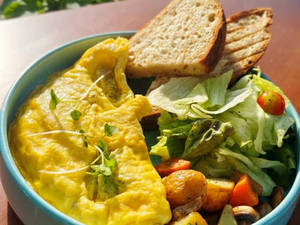 Goan Omelette (2 Eggs)