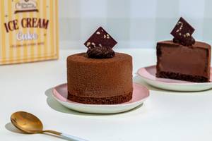 Belgian Chocolate Ice Cream Pastry
