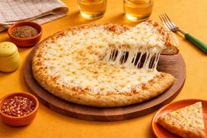 Chilli Cheese Margherita Pizza