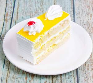 Pineapple pastry