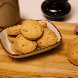 Kaju Gol Biscuit
