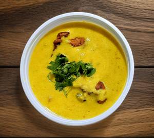 Extra kadhi pakoda