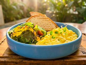 Classic Soft Scramble (3 Eggs)