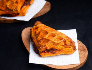 Mushroom Kapitan Curry Puff