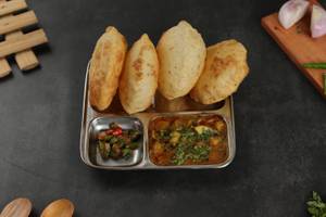 Sabji Kachori (4 Pcs)