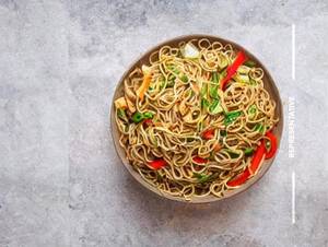 Hakka Noodles