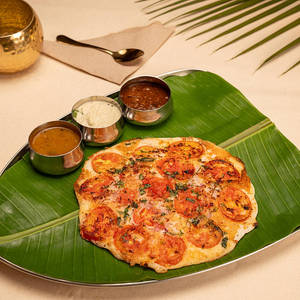 Onion Tomato Uthappam