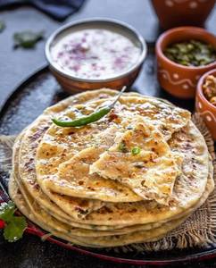 Plain Parantha With Curd