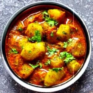Maharashtrian Aloo Vangi