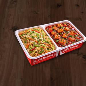 Veg Noodles + Chilli Paneer Gravy
