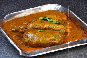 Malvani Pomfret Curry