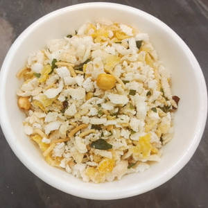 Dry Chiwda (200 Gm)