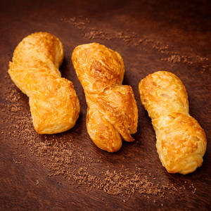Plain Twister Puff(150g.)