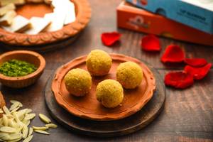 Besan Laddoo