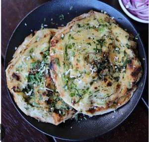 Paneer Onion Chur-chur Naan