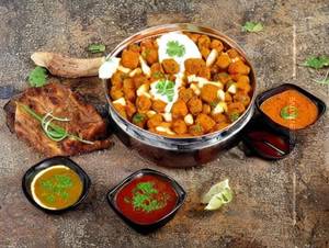 Paneer Poori & Chole