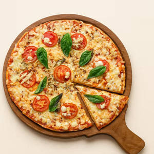 THIN CRUST MARGHERITA PIZZA