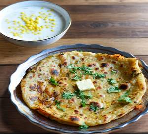 Aloo Paratha With Curd (3 Pieces)