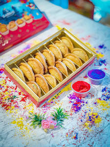 Khoya Gujiya.