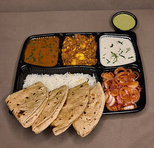 Paneer Bhurji & Dal Makhani Thali