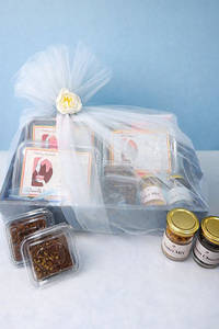 Blue Deluxe Hamper