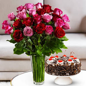 Red & Pink Roses Bouquet with Cake