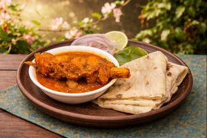 Veg Kathi With 3 Rumali Roti