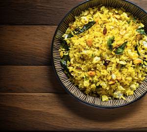 Chatpata Sev Poha