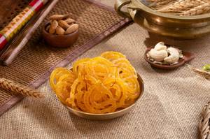 Desi Ghee Jalebi (100gms)