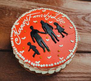 Happy Family Vanilla Cream Cake