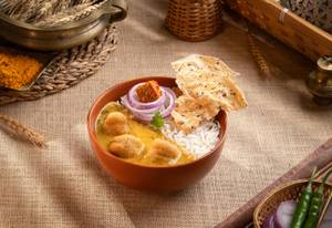 Kadhi With Rice