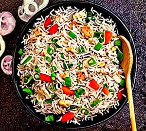 Chilli garlic chicken fried rice