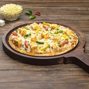Makahni Paneer Pizza