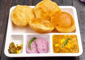 Poori sabzi