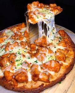 Chicken Cheese Pizza