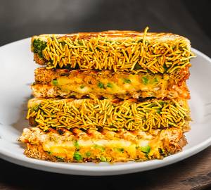 Mumbai toast sandwich