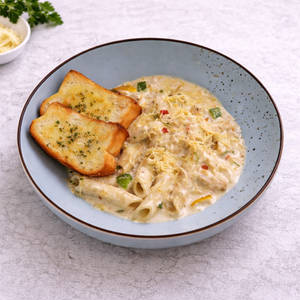 Chicken Penne Alfredo Pasta