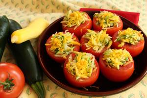 Stuff Tomato With Paneer & Cheese