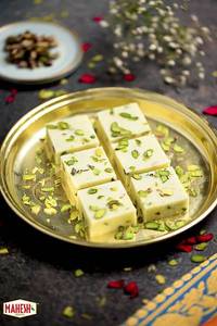 Khoya Pista Burfi