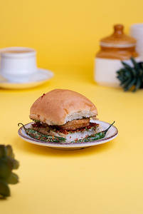 Classic Vada Pav