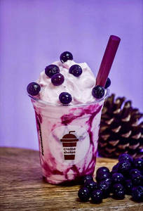 Black Currant Shake